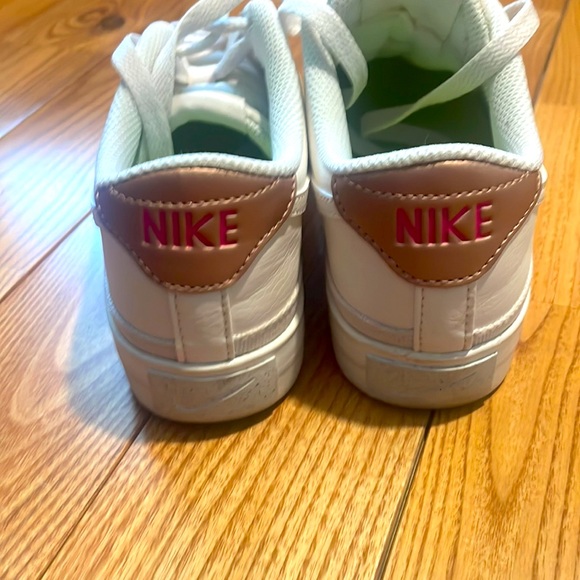Nike court legacy shoe women’s 6 - Picture 4 of 4
